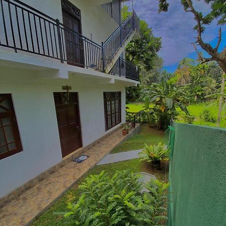 Kaumadi Villa Unawatuna Exterior photo